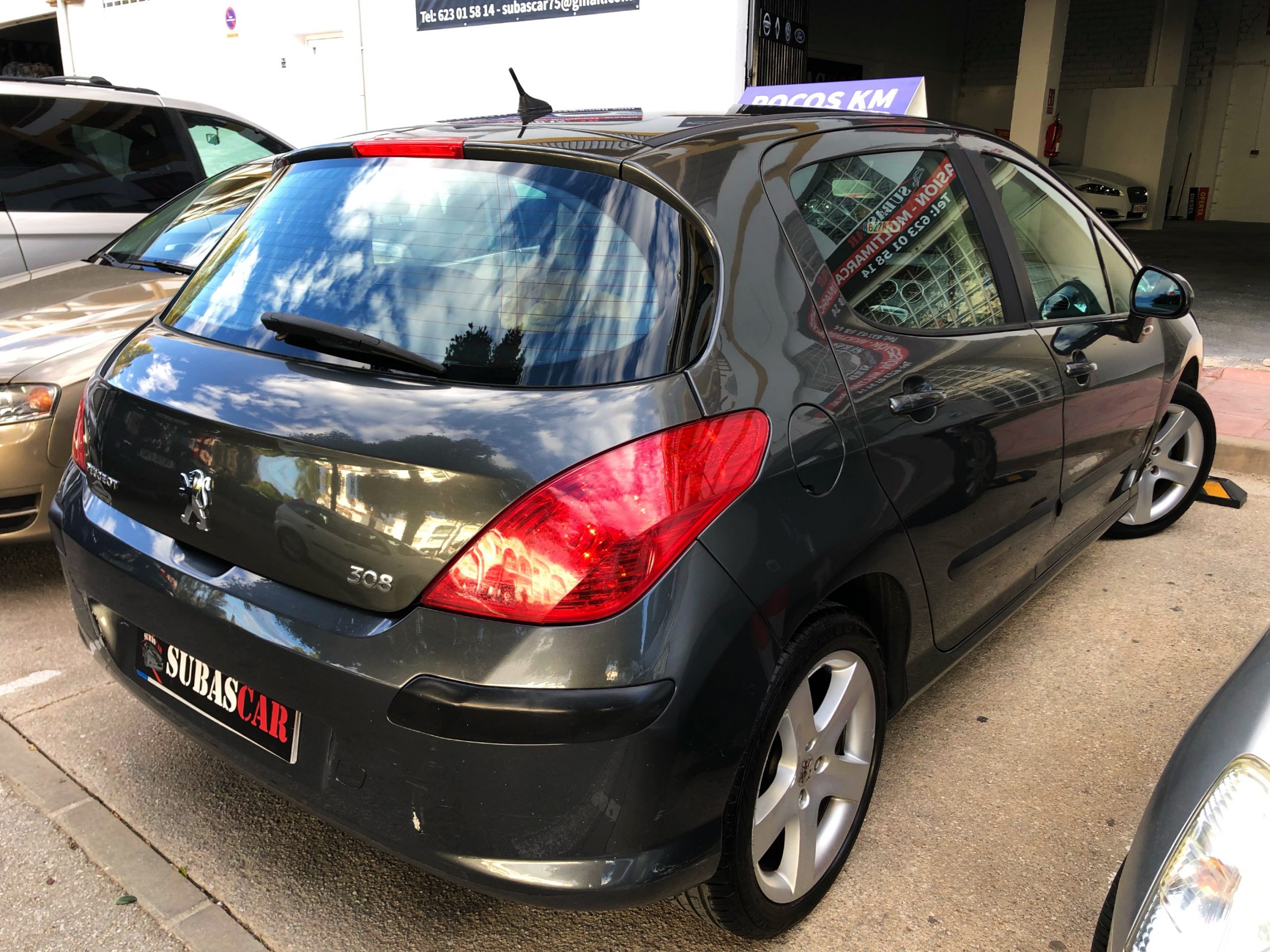 PEUGEOT 308  2009