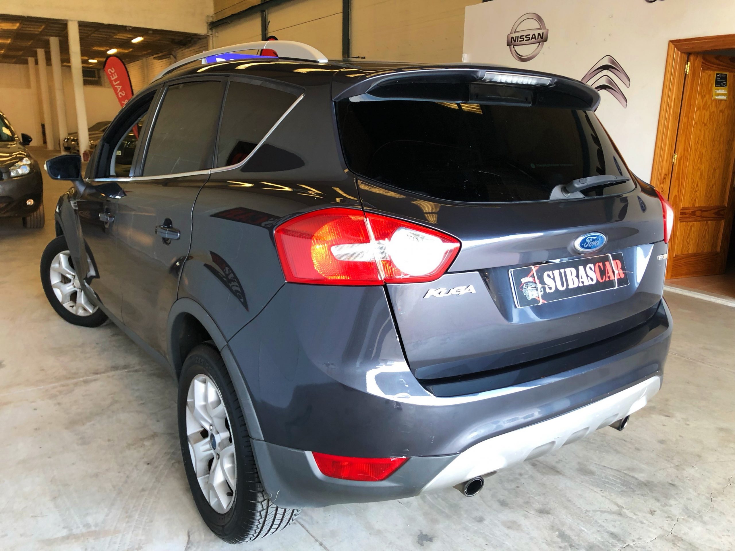 FORD KUGA