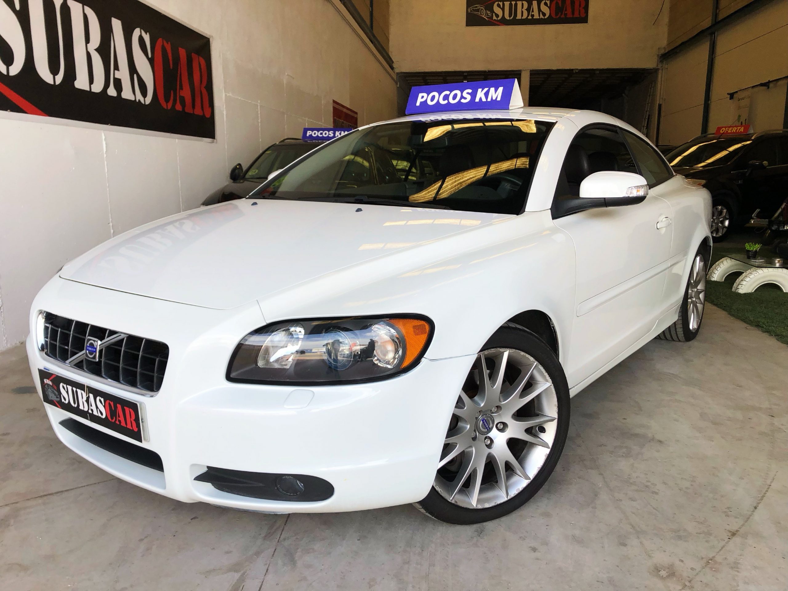 VOLVO C70 2008
